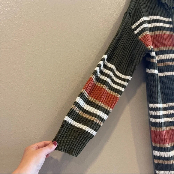 Almost Famous Striped Distressed hooded sweater Dress Tunic Size 1X‎ - Picture 2 of 9